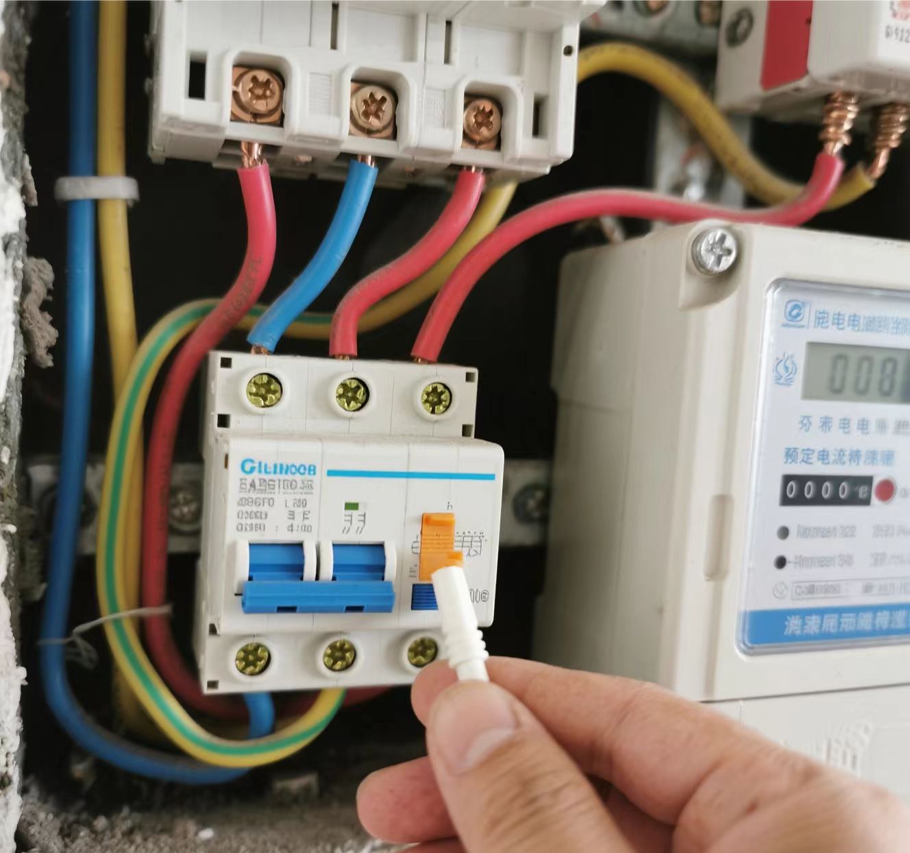 智能電表的度數(shù)計算是否受外界因素的影響？